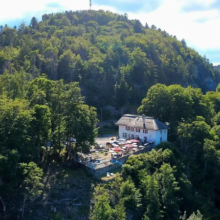 Le Point Du Jour Gæstehus 3*